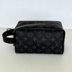 Locket Dopp Travel Kit