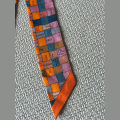 Hermès Bolduc Au Carre Silk Twilly