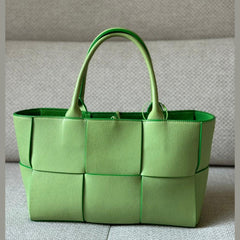 Bottega Veneta Green Parakeet Arco Tote Bag in Leather