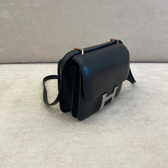 Hermès Black EverCalf Leather Constance 18 PHW