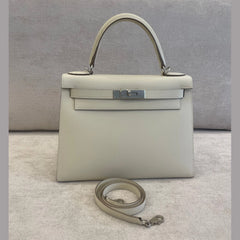 Hermès Kelly 28 Craie Epsom Leather PHW