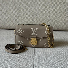 Louis Vuitton Pochette Métis East West in Monogram Empreinte Leather