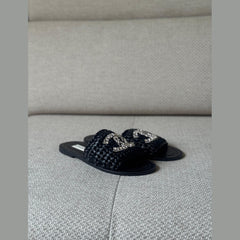 Chanel Black CC Raffia Flat Sandals – Size 39 (Fits 40)