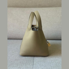 Hermès Trench Clemence Leather Picotin 18 with Gold Hardware - Stamp K