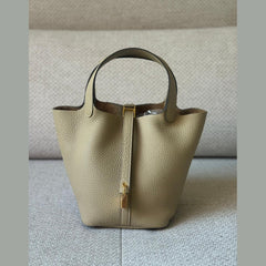 Hermès Trench Clemence Leather Picotin 18 with Gold Hardware - Stamp K