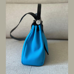 Hermès Herbag Zip 31 in Bleu Riviera/Noir - Stamp K