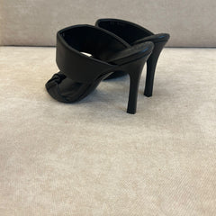 Louis Vuitton Drapy Mules in Black Leather - Size 37
