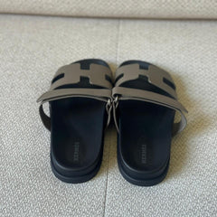 Hermès Étoupe Epsom Leather Chypre Sandals - Size 37.5 & 39