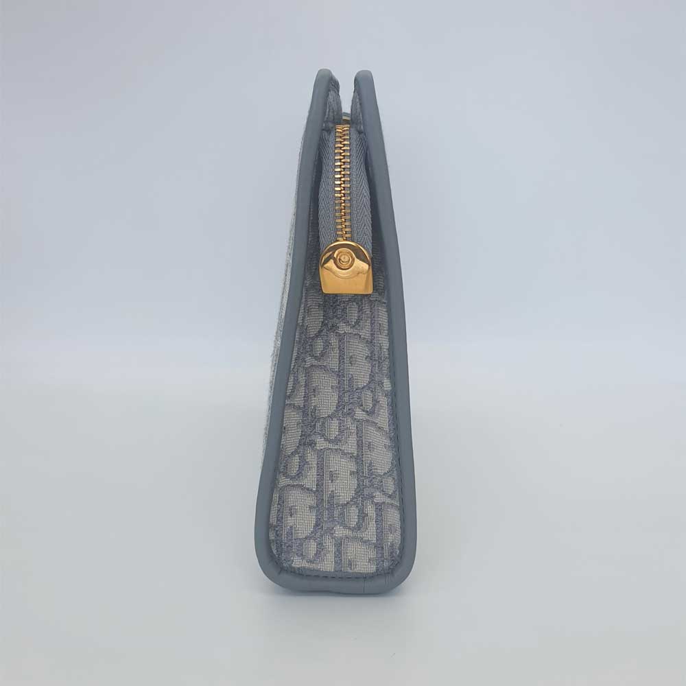Medium 30 Montaigne Pouch