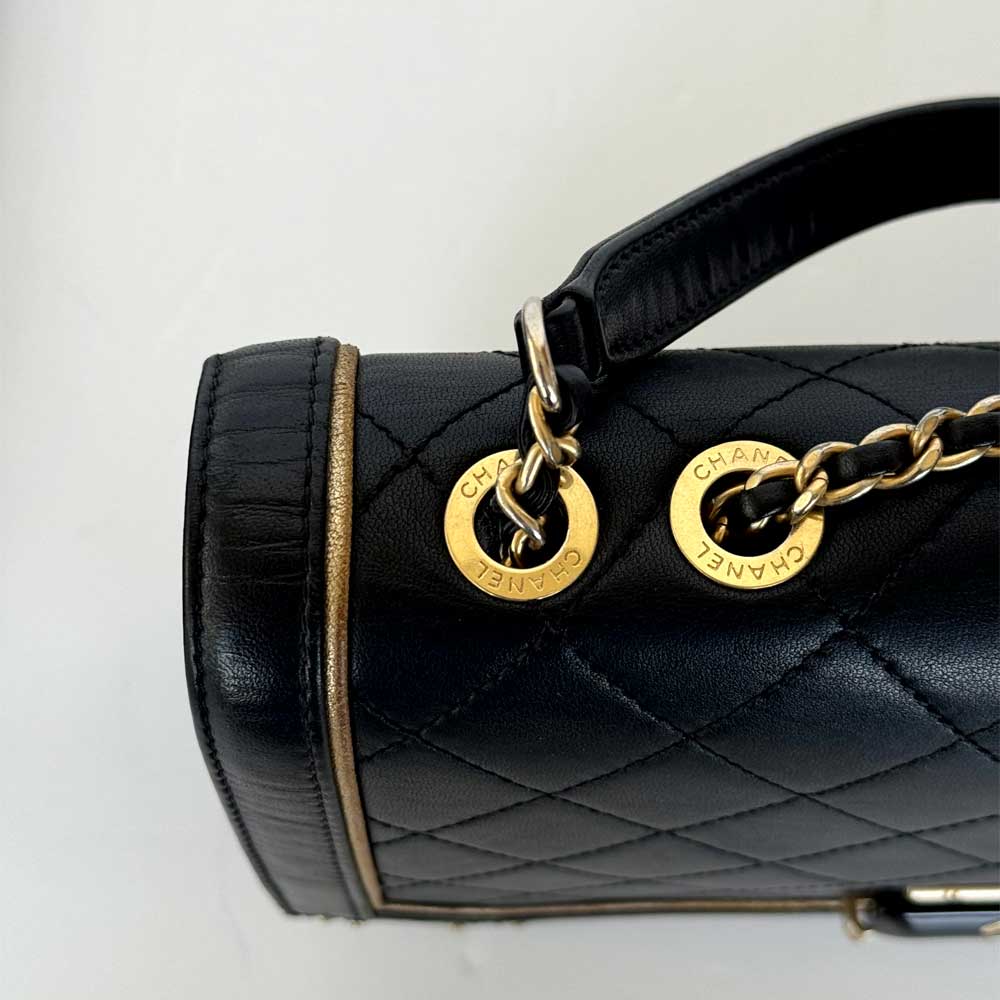 CC Clasp Flap Bag