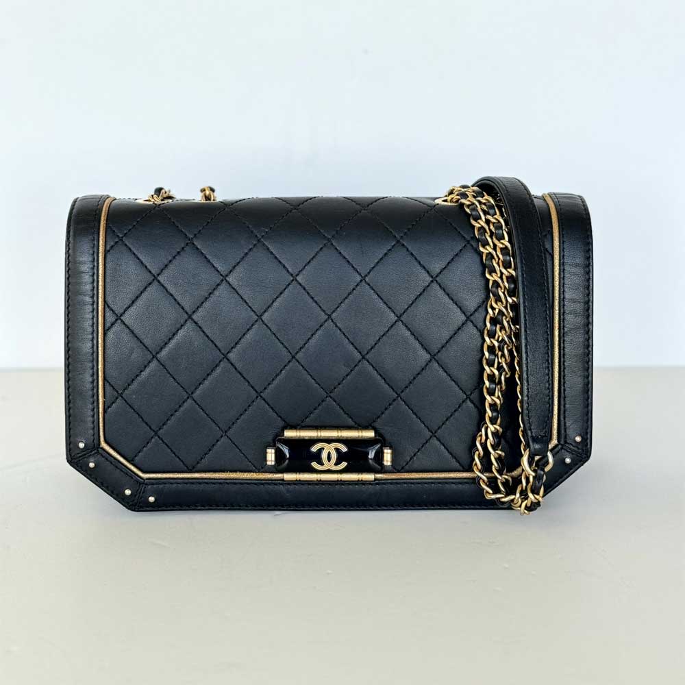 CC Clasp Flap Bag