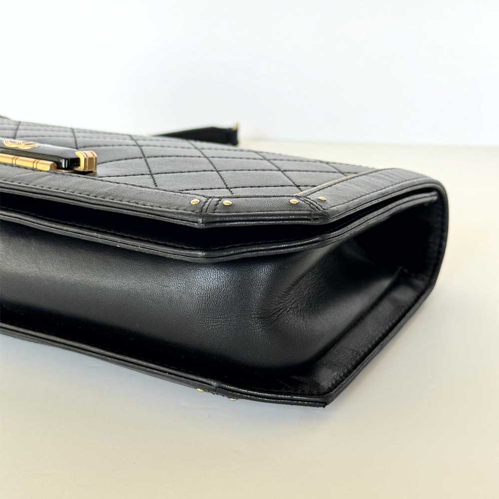 CC Clasp Flap Bag