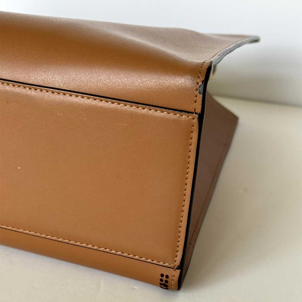 Medium Runaway Leather Tote