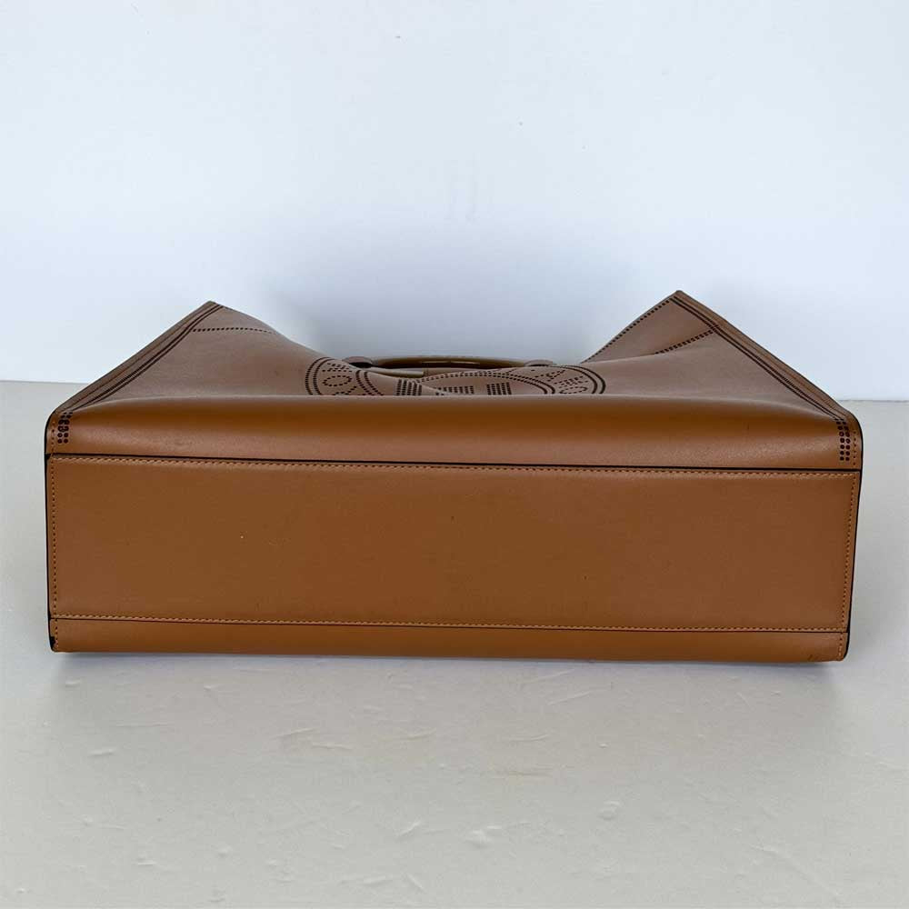 Medium Runaway Leather Tote