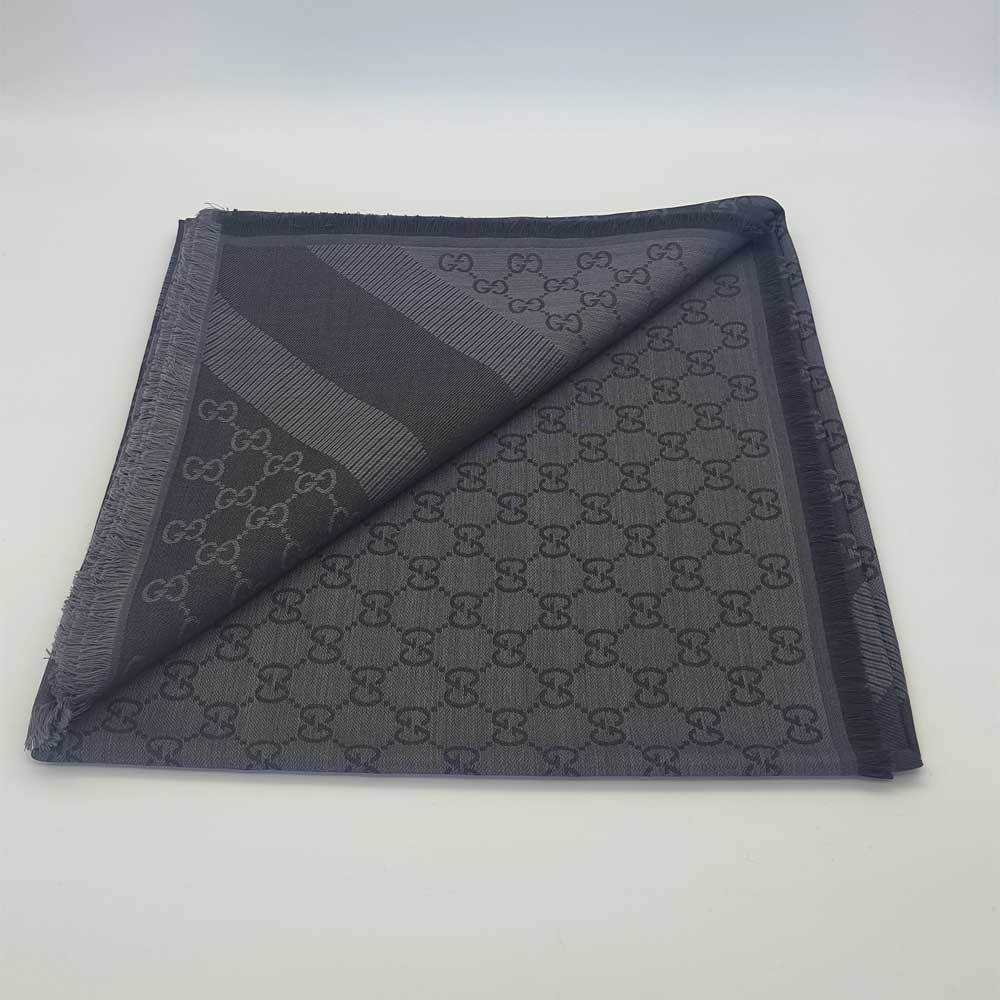GG Scarf