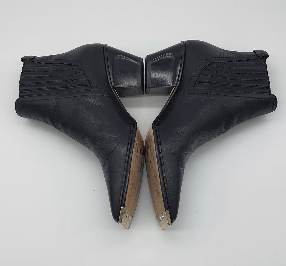 Black Leather Cow Boy Boots