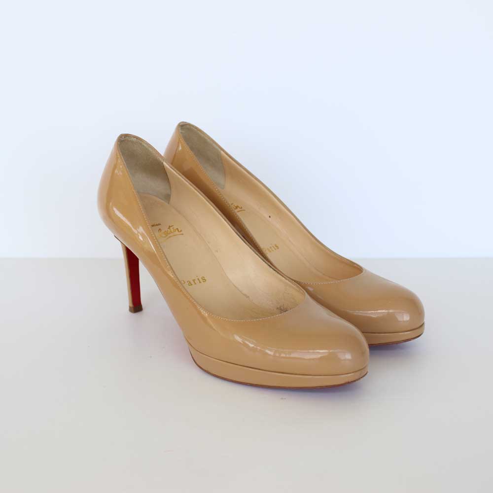 Beige & Black New Simple Pumps