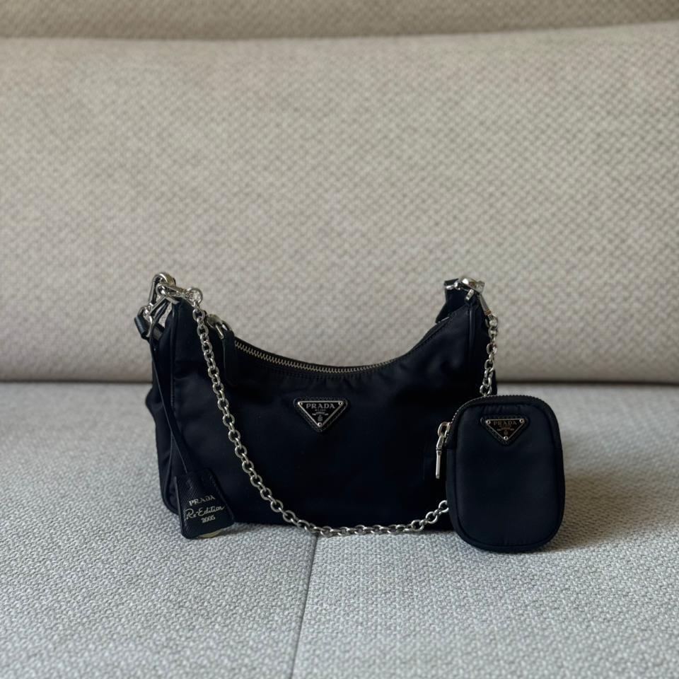Prada Black Re-Edition 2005 Nylon Shoulder Bag