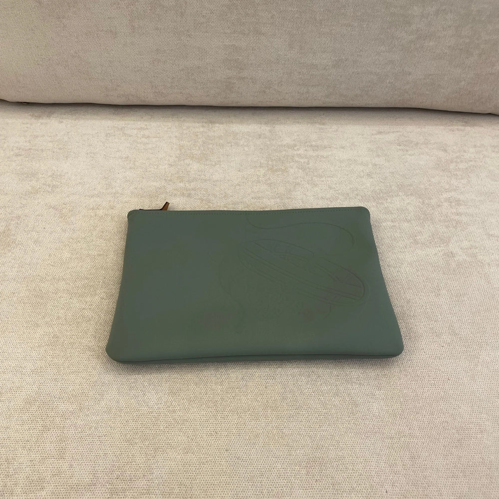 Hermès NeoBain Khaki Case