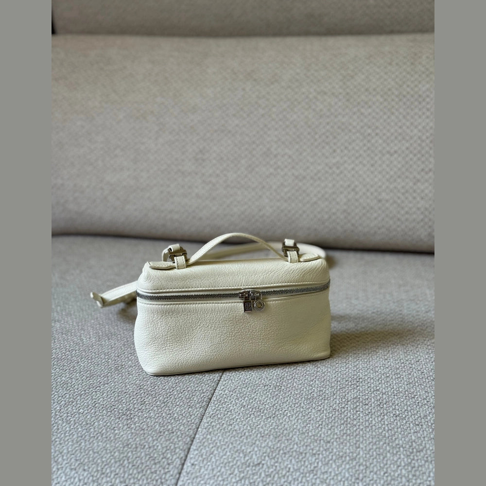 Loro Piana Extra Pocket L19 with Strap