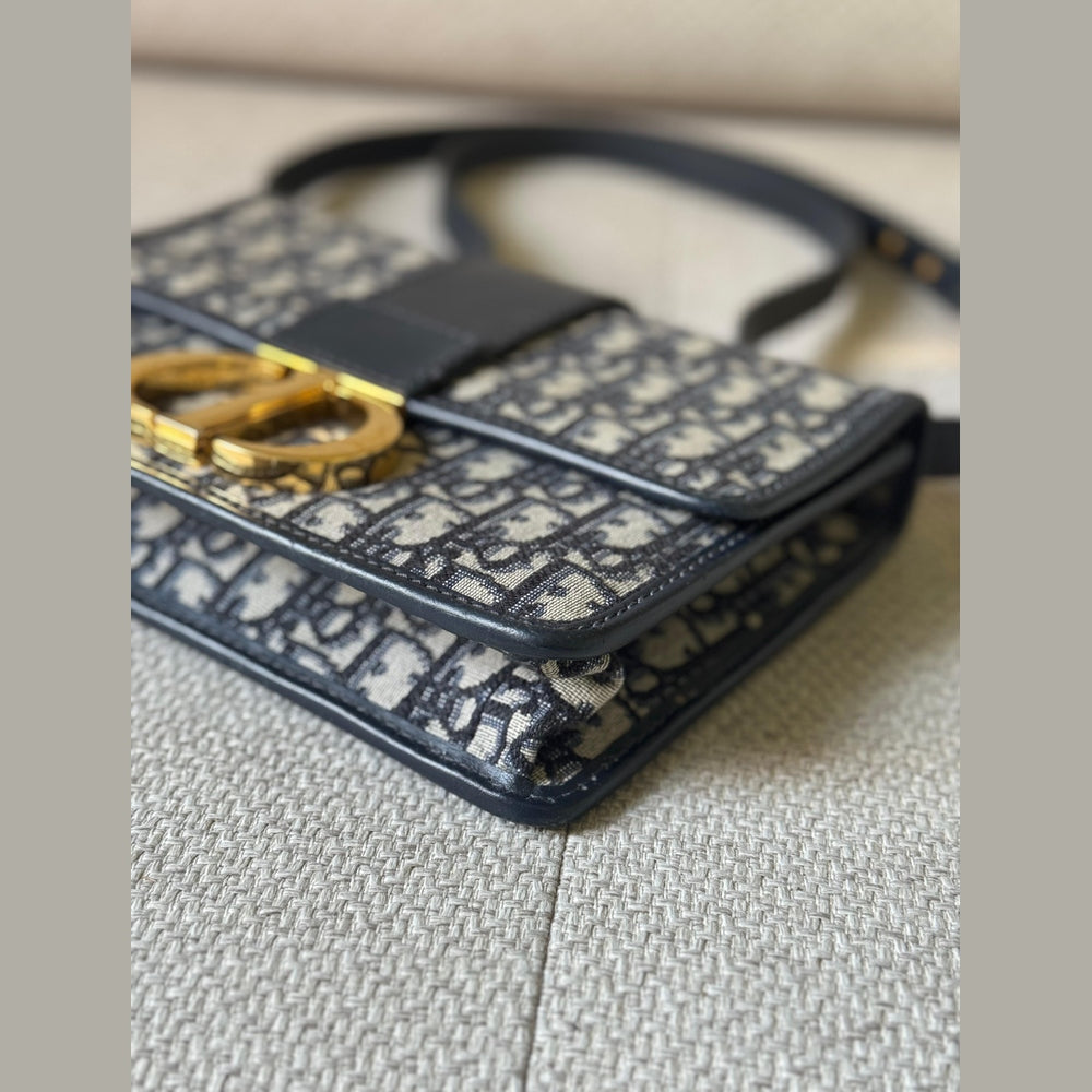 Christian Dior Oblique 30 Montaigne Shoulder Bag