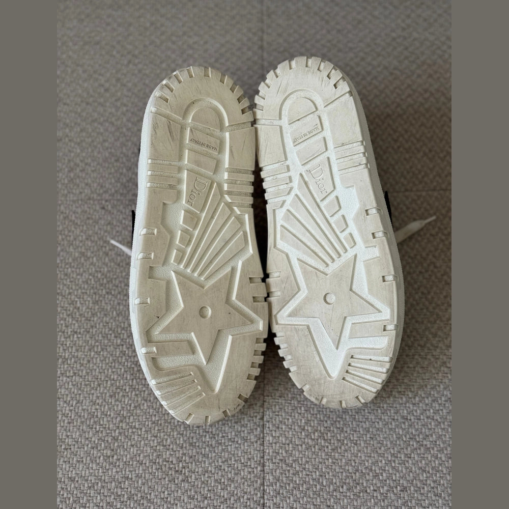 Christian Dior White & Navy Dior-ID Sneakers – Size 38.5