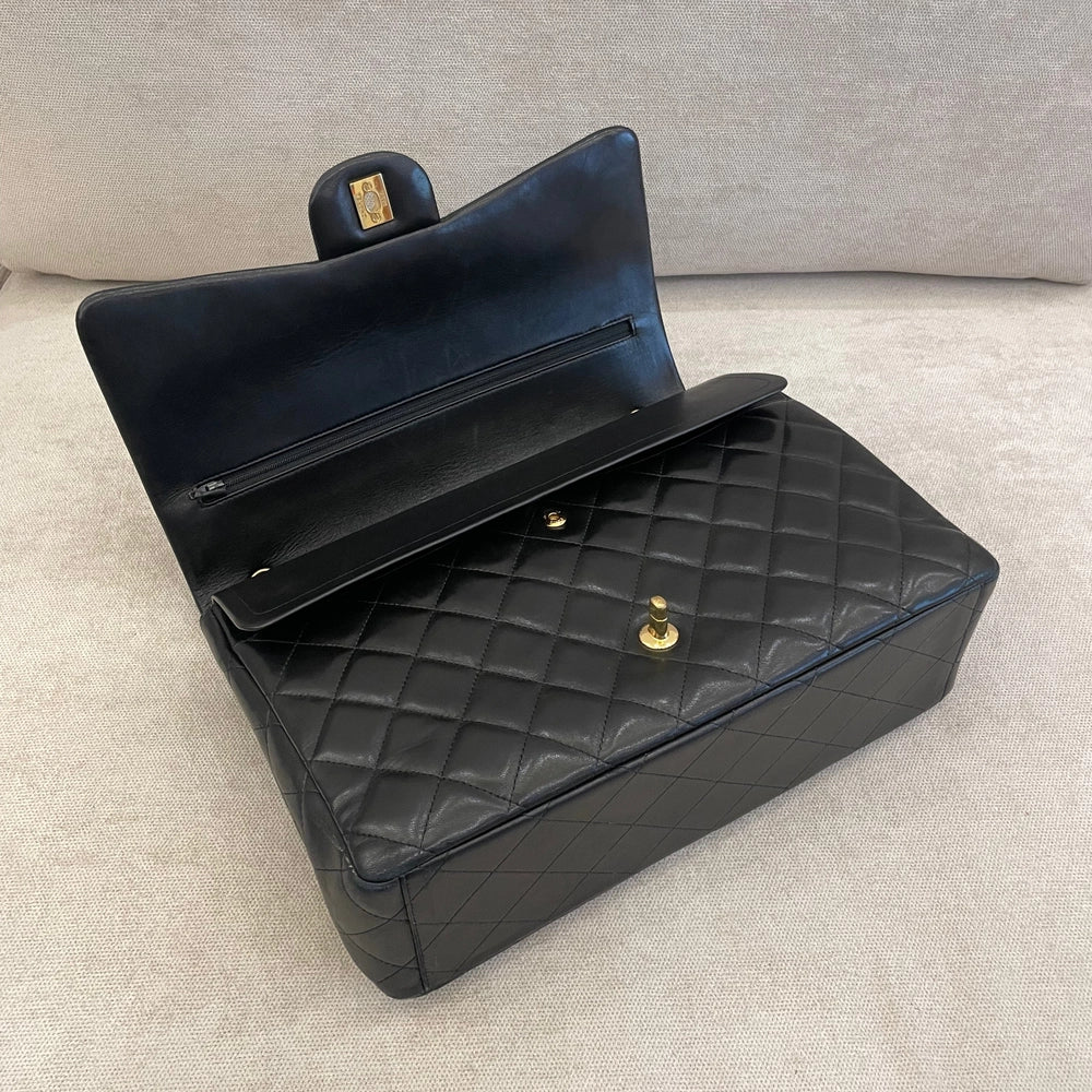 Chanel Black Maxi Lamskin Double Flap Shoulder Bag with GHW