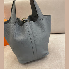 Hermès Picotin 22 Gris Pantin Gold Hardware