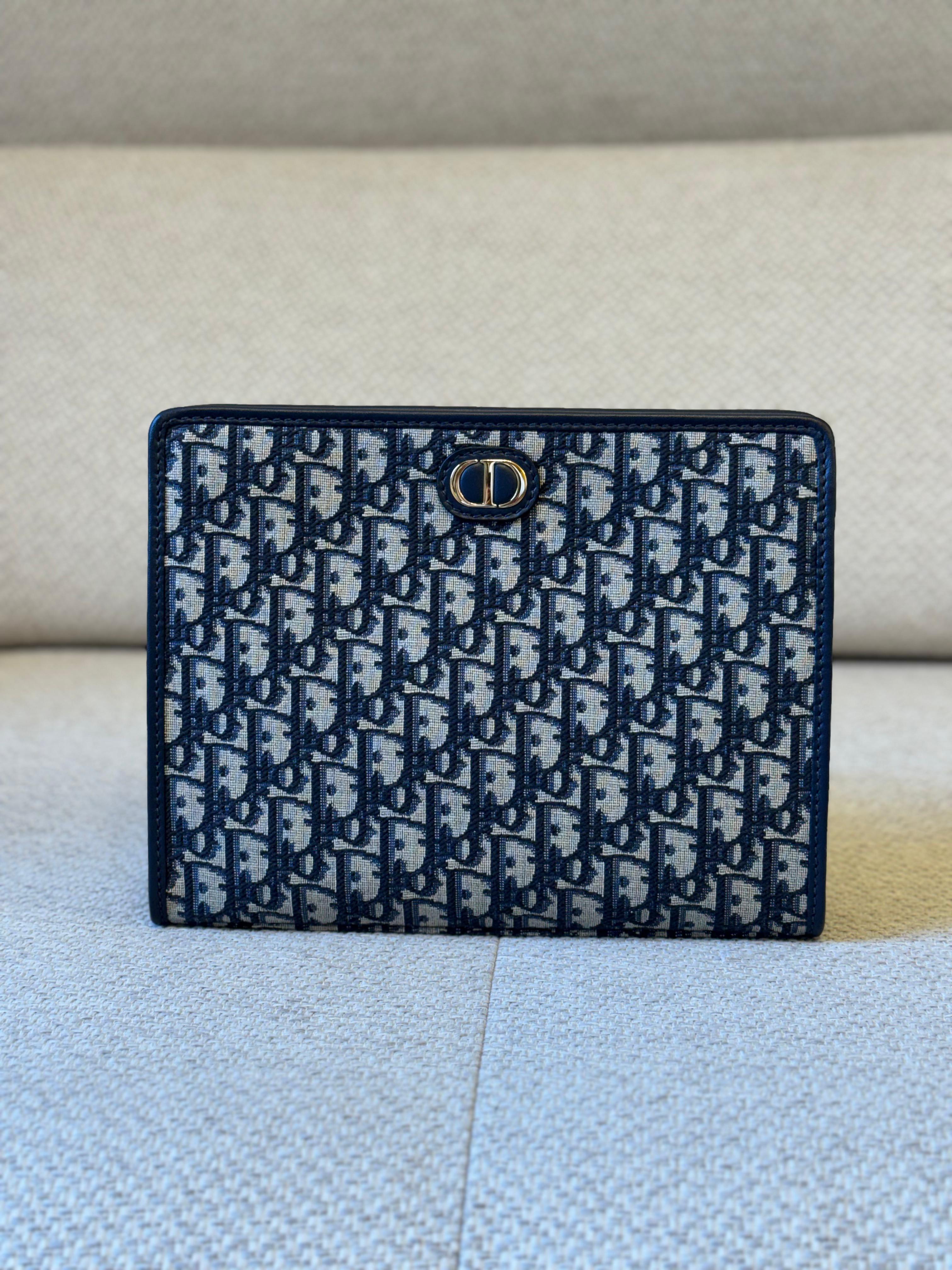 Christian Dior Oblique 30 Montaigne Pouch