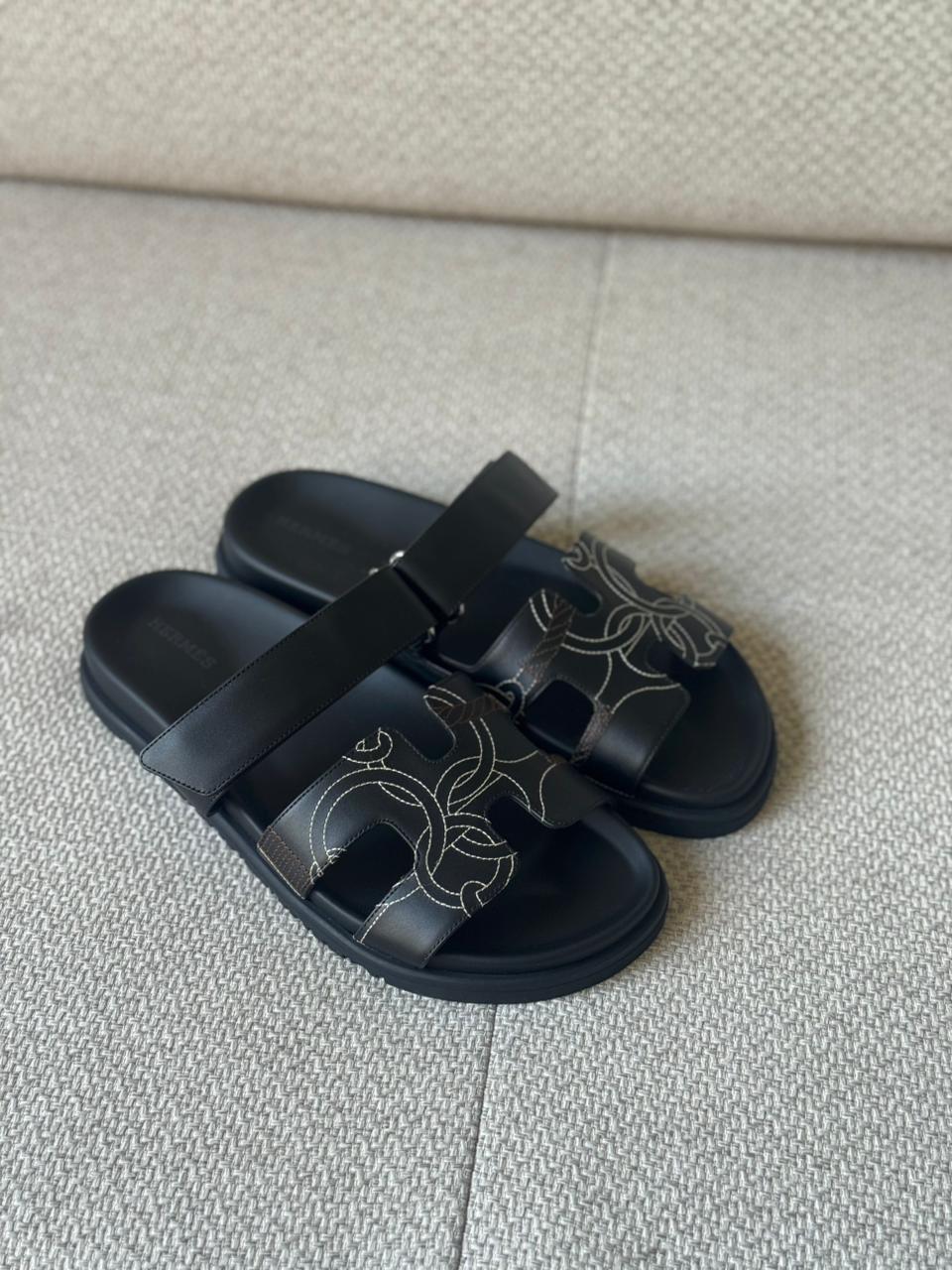 Hermès Chypre Black Calfskin Sandals “Panoplie Equestre” – Size 38