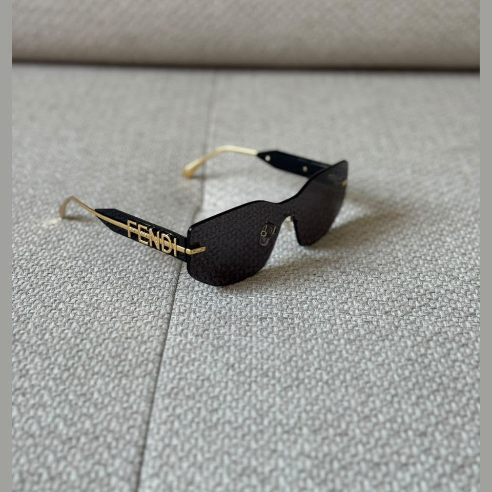 Fendi Fendigraphy Shield Sunglasses