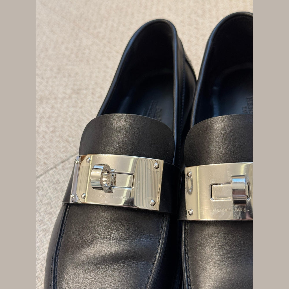 Hermès Black Leather Hot Loafers with Kelly Turn Lock