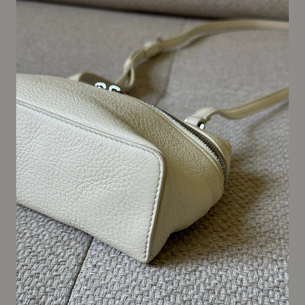 Loro Piana Extra Pocket L19 with Strap