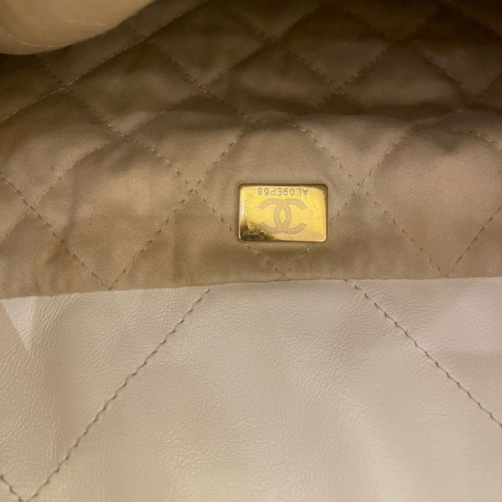 Chanel Small White Chanel 22 Gold Hardware 29x32cm
