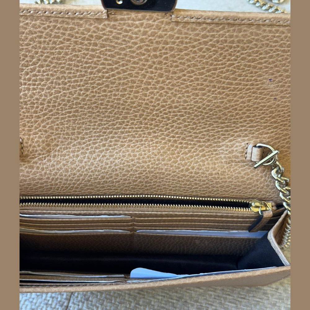 Gucci Interlocking G Beige Wallet On Chain