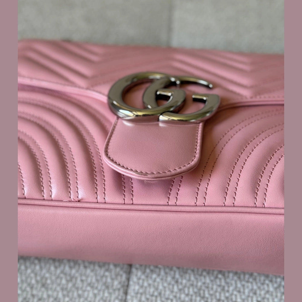 Gucci GG Marmont Medium Pink Leather with Silver Hardware