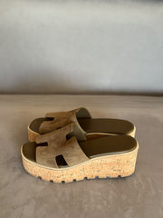 Hermès Eze 30 Sandals Vert Olive Suede - Size 41