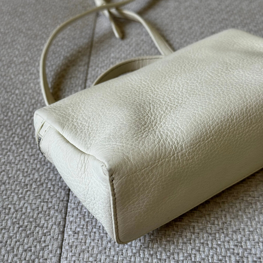 Loro Piana Extra Pocket L19 with Strap
