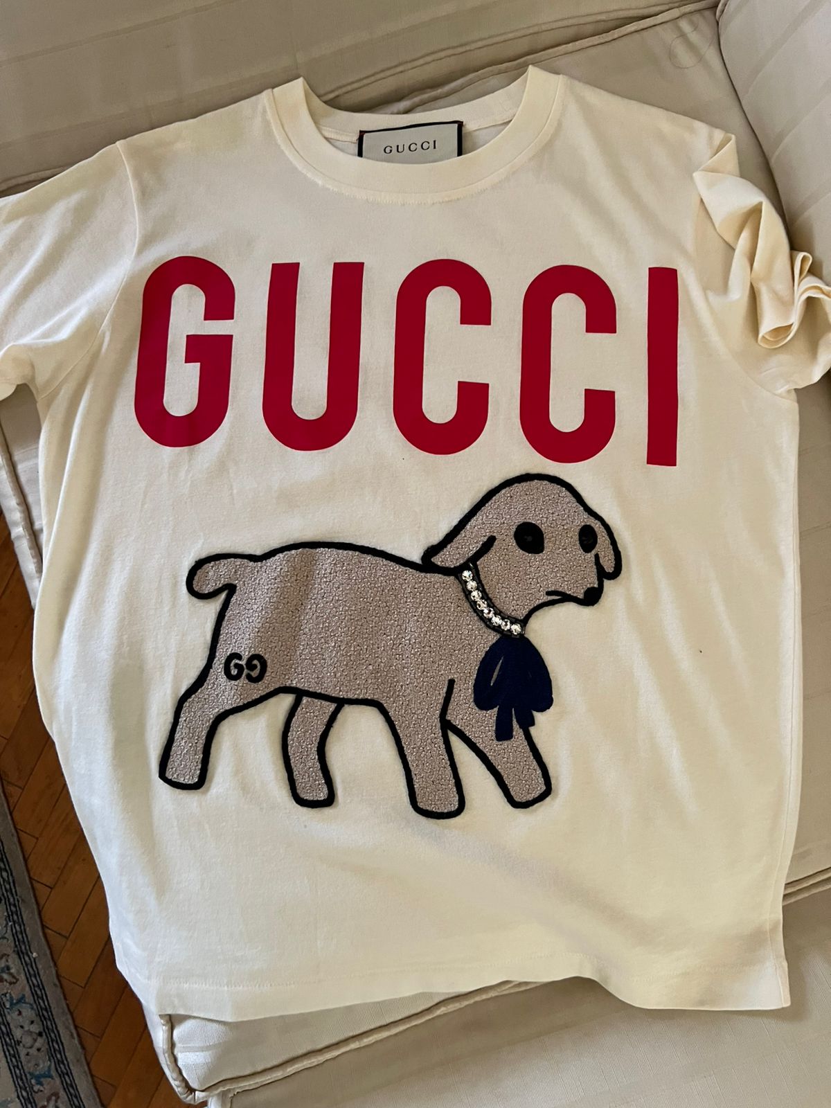 Gucci White Embellished Lamb Logo Graphic T-Shirt - Size XXS