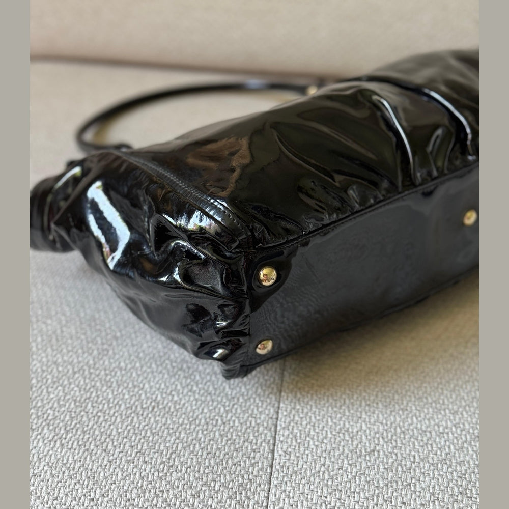Gucci Abbey D-Ring Black Patent Leather Shoulder Bag