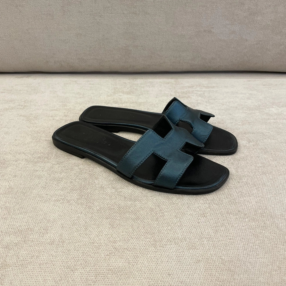 Hermès Metallic Green Oran - Size 37