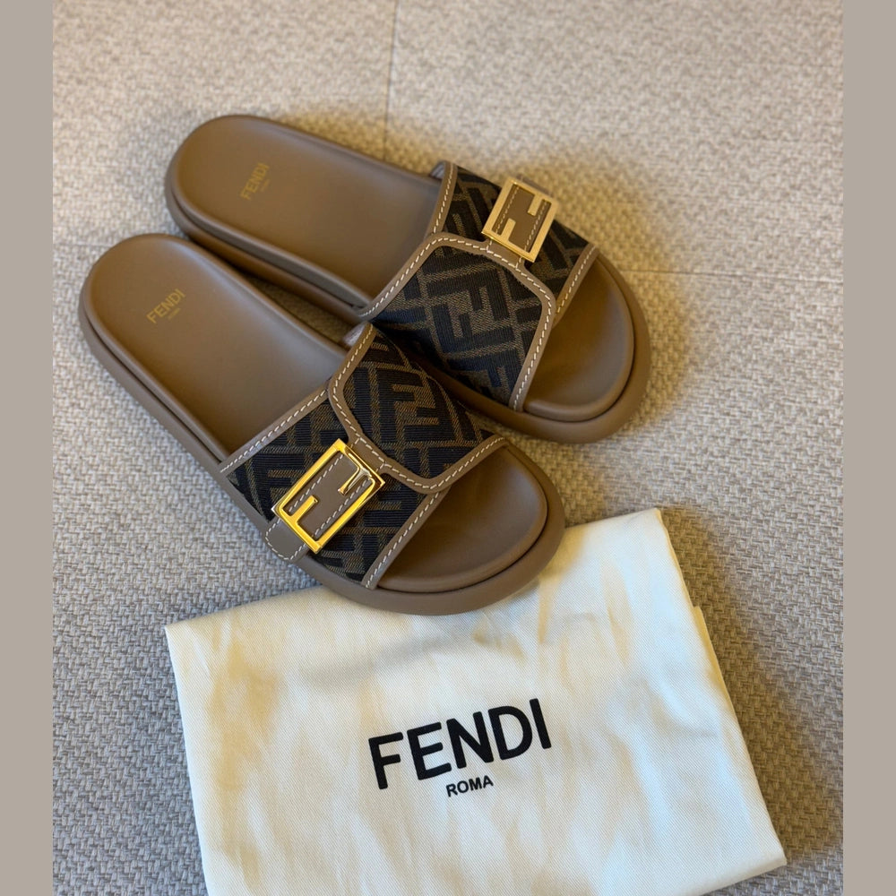 Fendi Feel Slides FF Logo Canvas Size 39