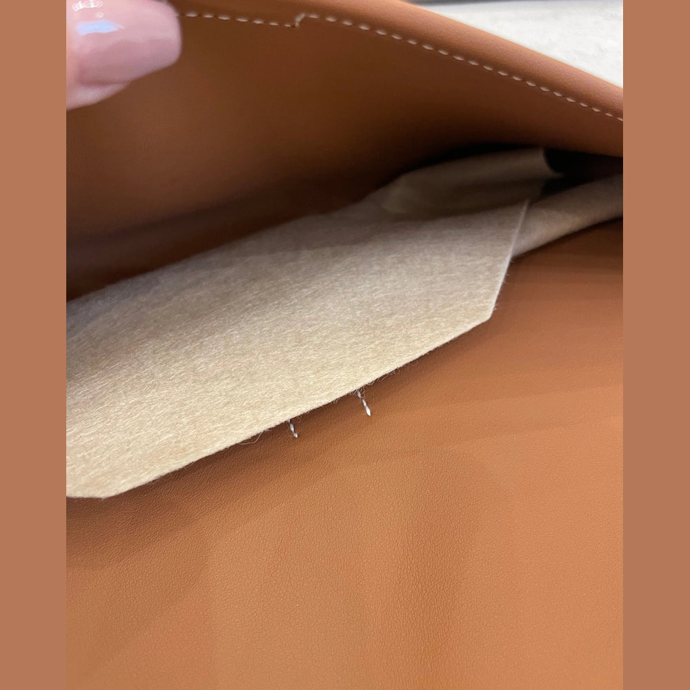 Hermès Jige Élan Clutches