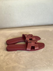 Hermès Oran Sandals Rouge H Epsom Leather - Size 40