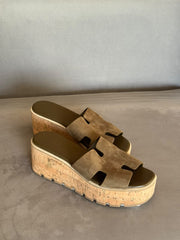 Hermès Eze 30 Sandals Vert Olive Suede - Size 41