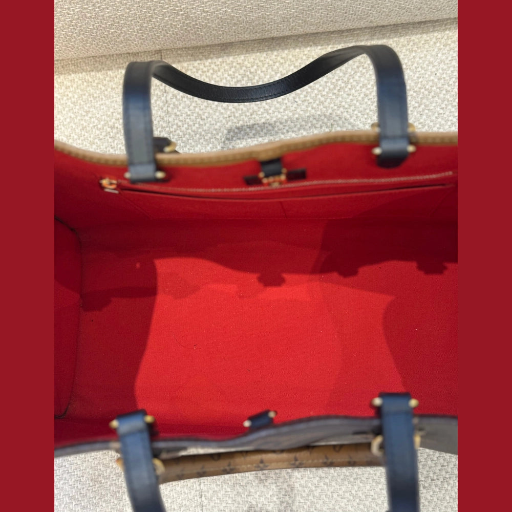 Louis Vuitton On the Go Reverse Giant Monogram GM