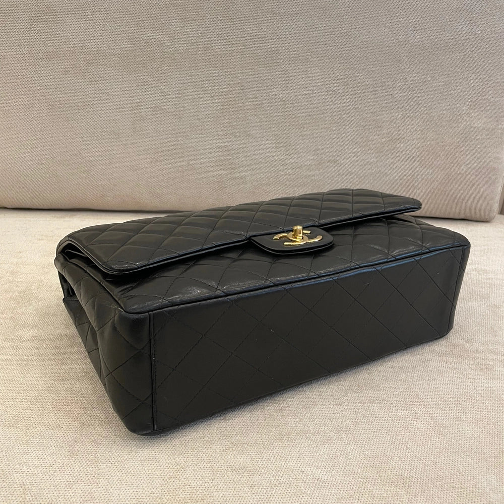 Chanel Black Maxi Lamskin Double Flap Shoulder Bag with GHW