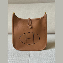 Hermès Evelyne 23 Gold on Gold with Strap - Stamp K