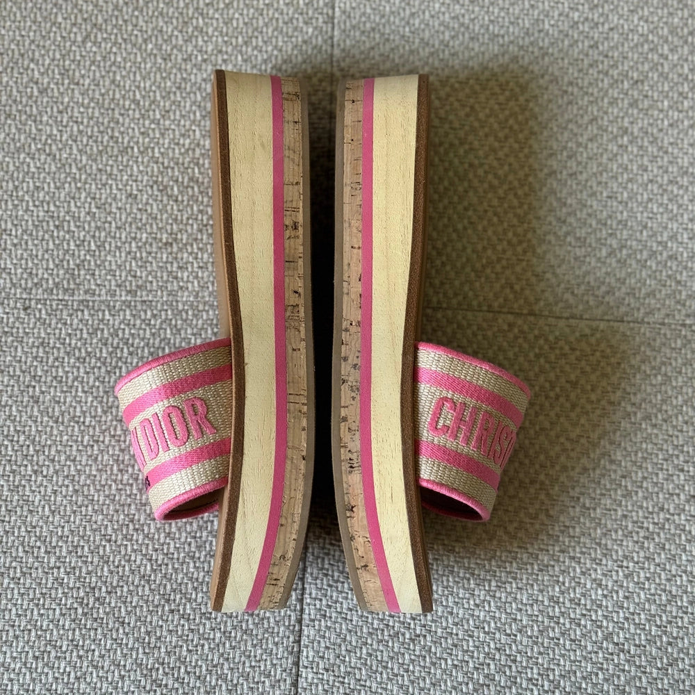 Christian Dior Dioriviera Dway Platform Slide Natural Raffia and Candy Pink Embroidered Cotton - Size 39