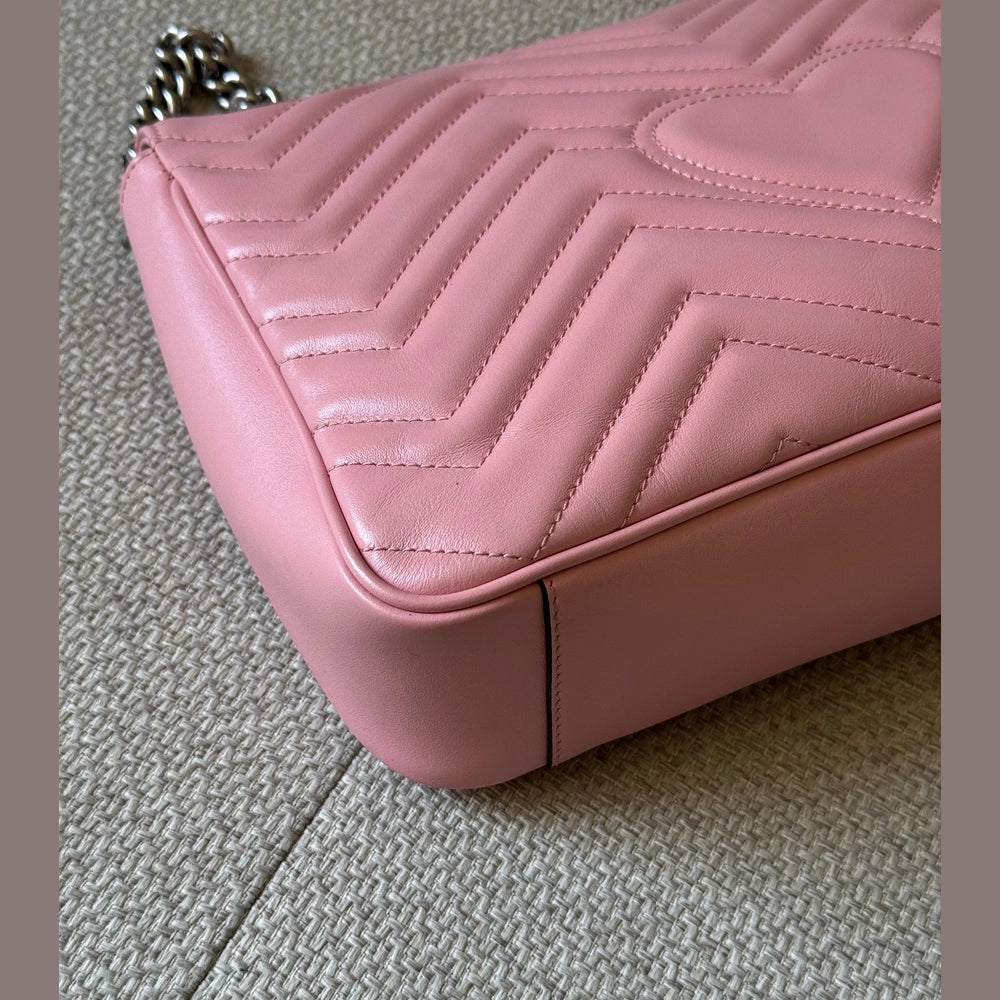 Gucci GG Marmont Medium Pink Leather with Silver Hardware
